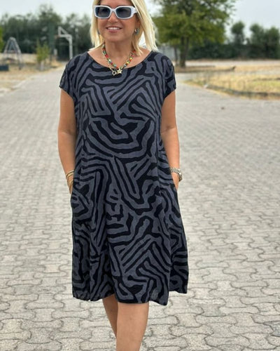 Veronika | Weites Sommerkleid mit Rundhalsausschnitt