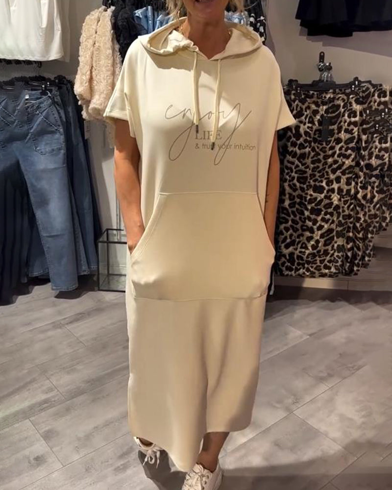 Elsa | Lässiges Kleid mit Kapuze und femininer Passform