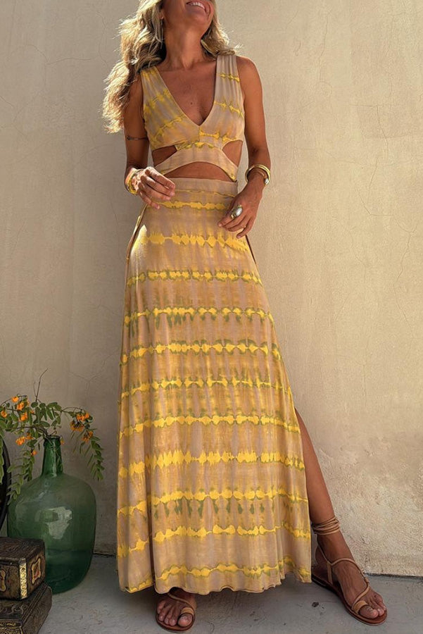 Pia | Kleid mit tiefem Ausschnitt und Cut-Outs